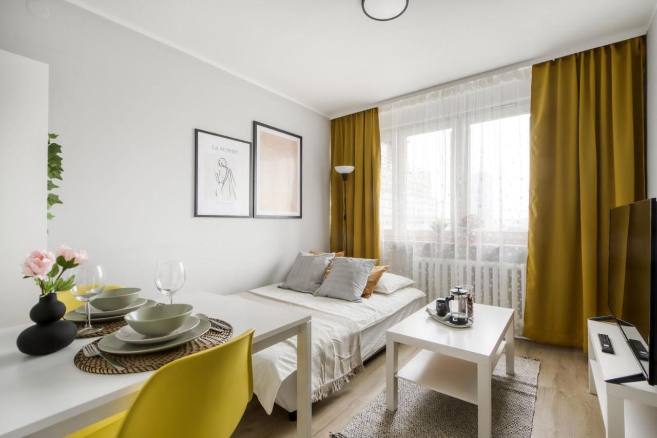 Apartments Centre By Arrenda Varşovia Exterior foto